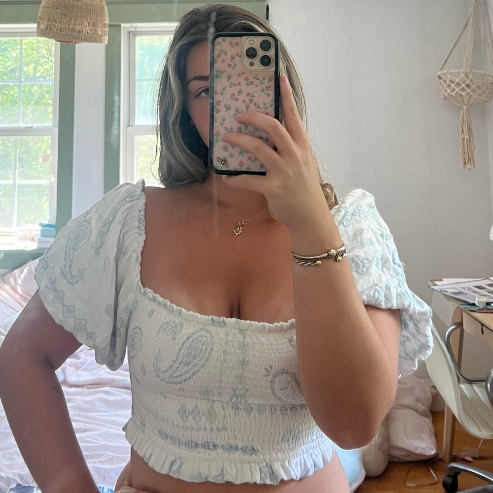 puff sleeve crop top